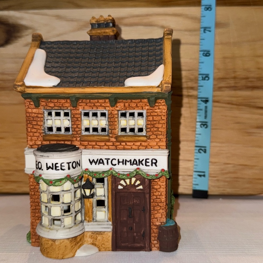 🐈‍⬛ Heritage Village “Geo Weeton Watchmaker “